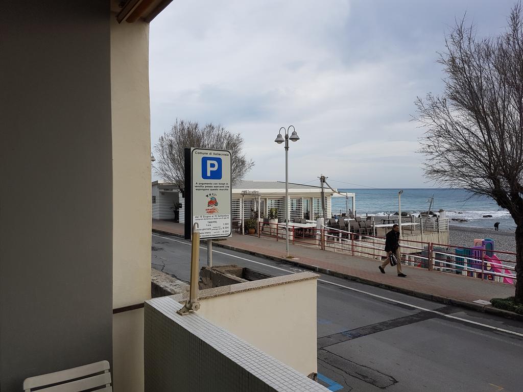 Hotel Piccolo Paradiso Bordighera Exteriör bild
