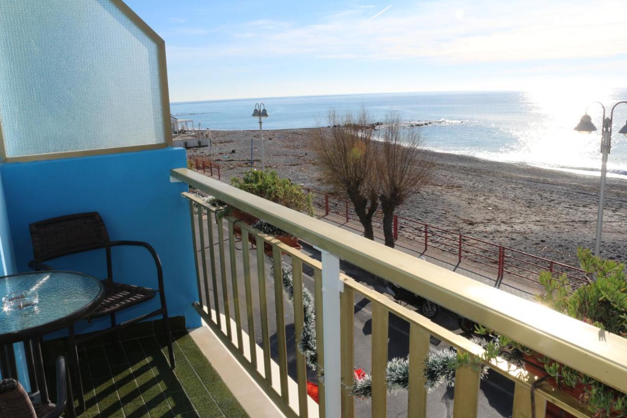 Hotel Piccolo Paradiso Bordighera Exteriör bild